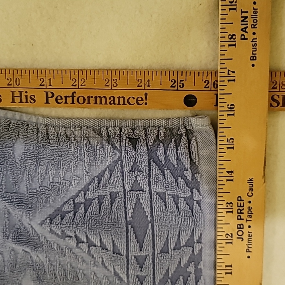 Pendleton Blue geometric Patterned Towel approx 26 × 15 inch - Picture 4 of 10